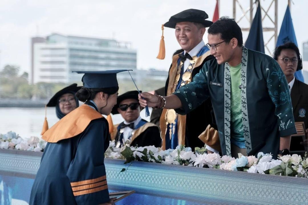 Wisudawan Poltekpar Makassar